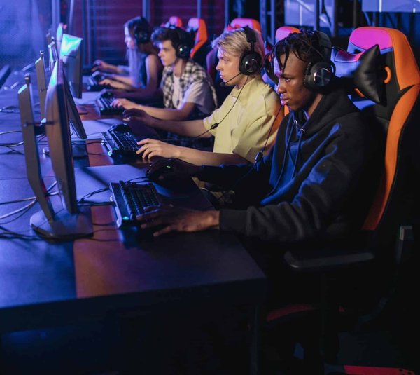 How Does Participation in Competitive eSports Affect Adolescent Social Skills Development?